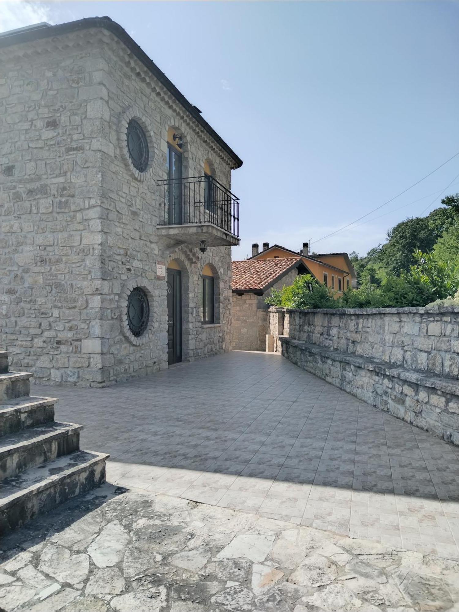 Bed and Breakfast Dimora Rurale Valerio Cercemaggiore Esterno foto